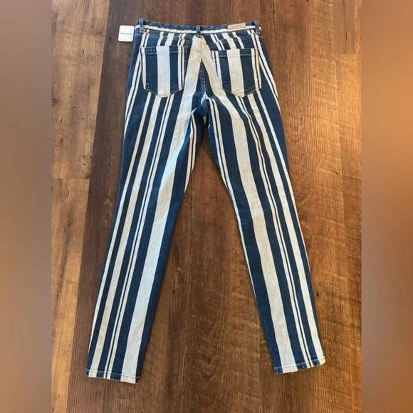 NWT BlankNYC Straight Ankle Jeans 27 - Picture 5 of 9